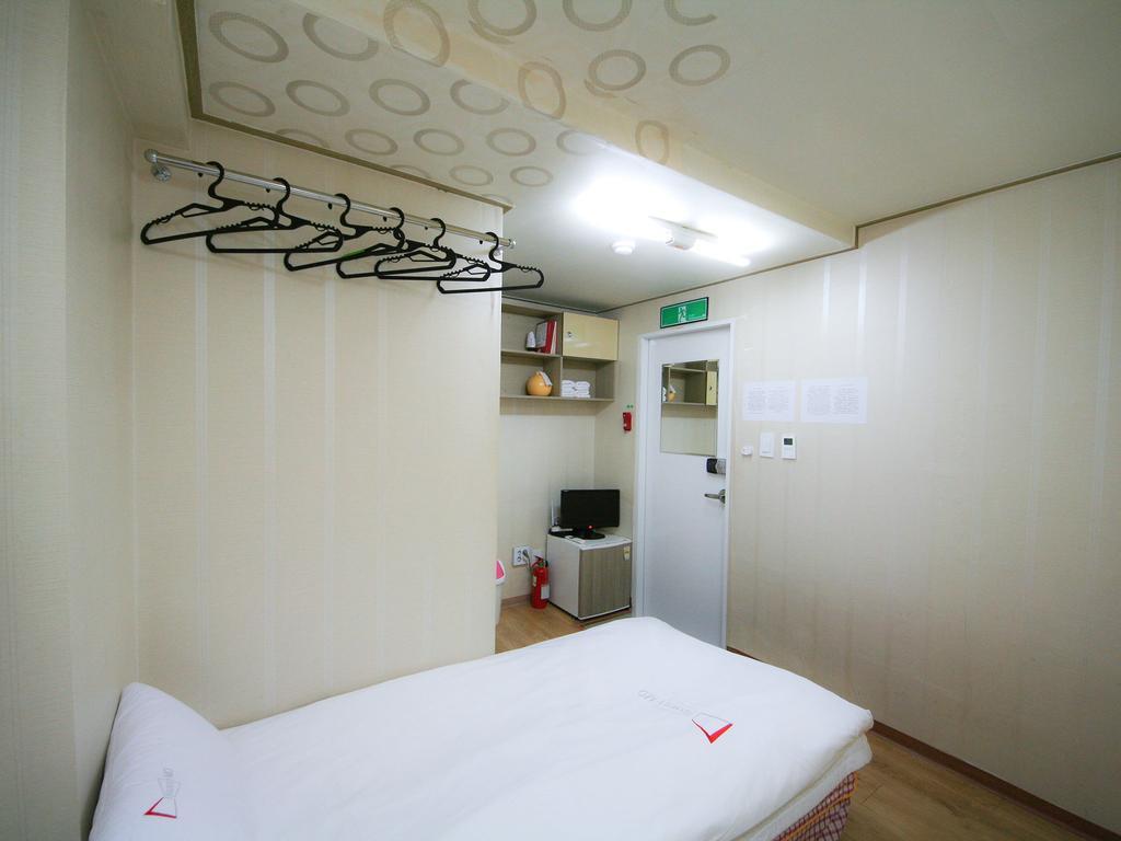Guesthouse Myeongdong Seul Camera foto